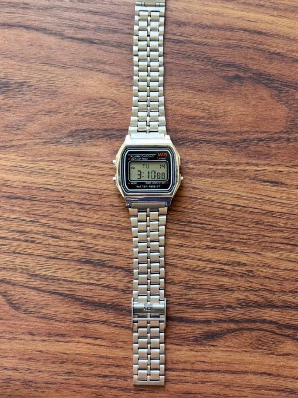 Retro Stainless Steel Digital Watch - Silver